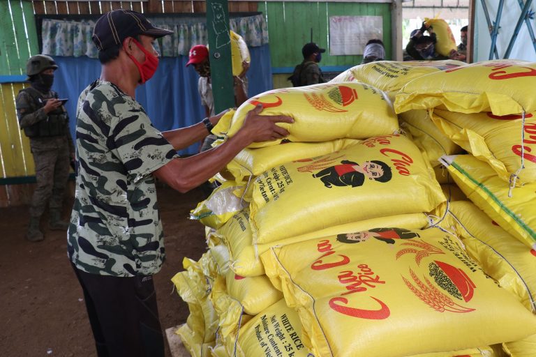 3 MILF communities in Lanao del Norte receive rice assistance